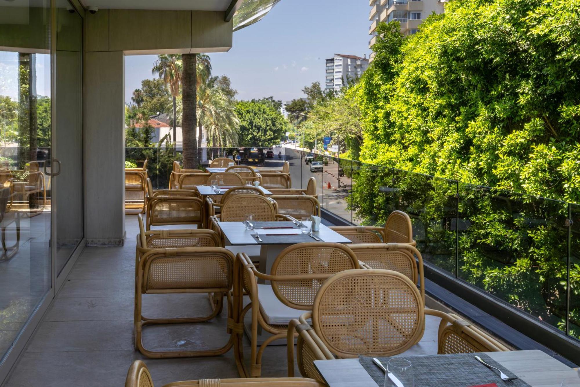 Delta Hotels By Marriott Antalya Lara - Adult Only エクステリア 写真