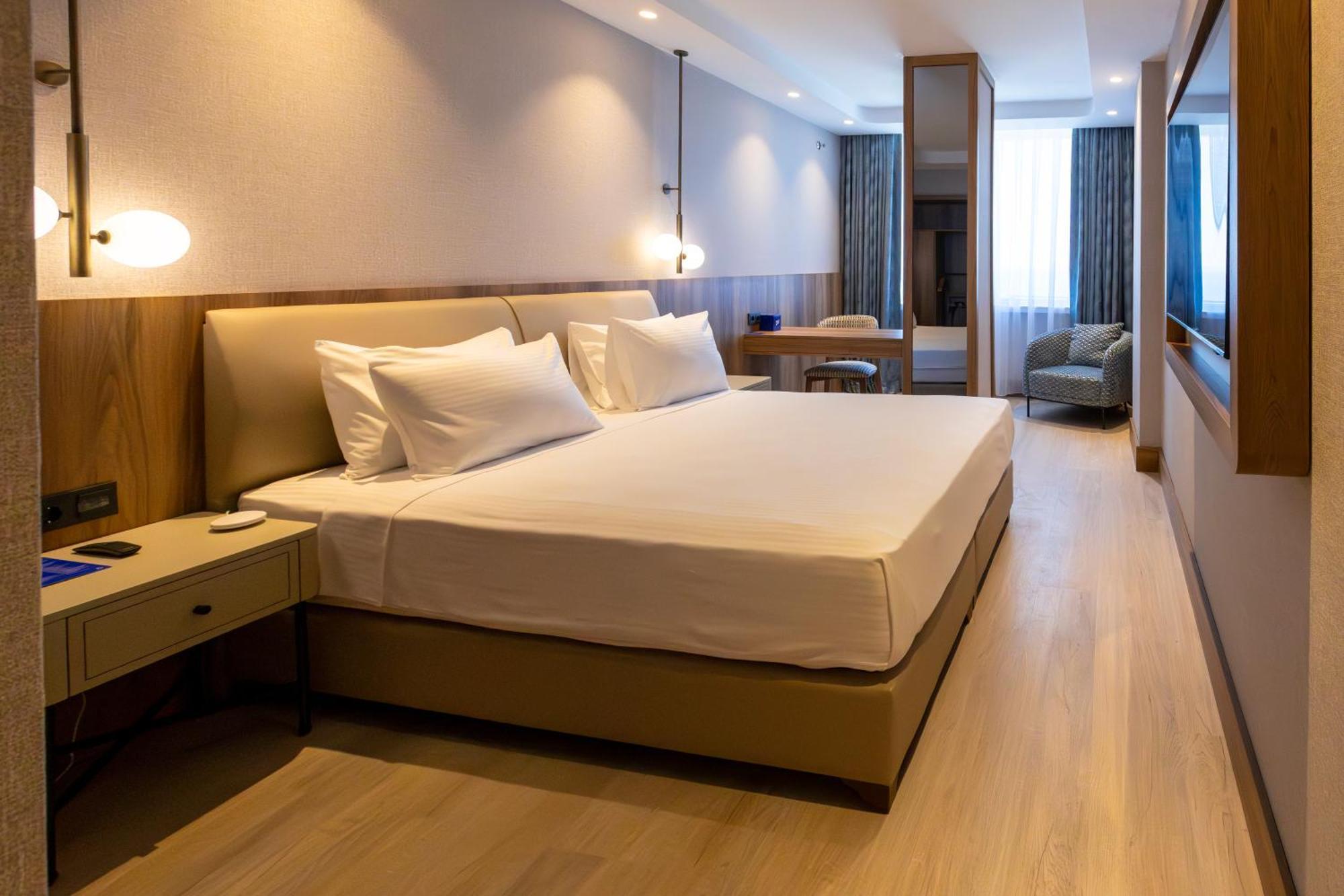 Delta Hotels By Marriott Antalya Lara - Adult Only エクステリア 写真