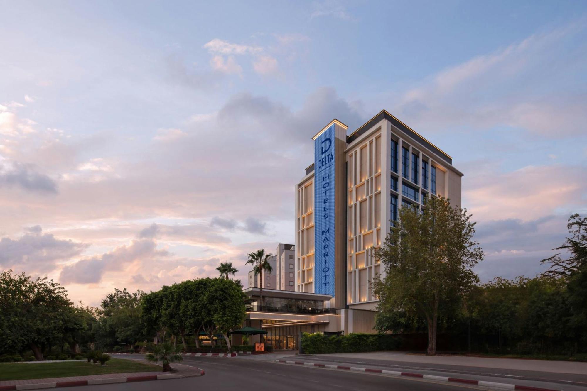 Delta Hotels By Marriott Antalya Lara - Adult Only エクステリア 写真